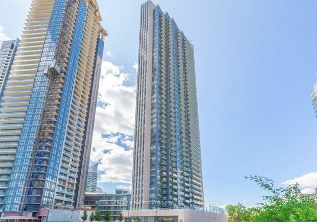 36-park-lawn-road-etobicoke-ontario-w12929934