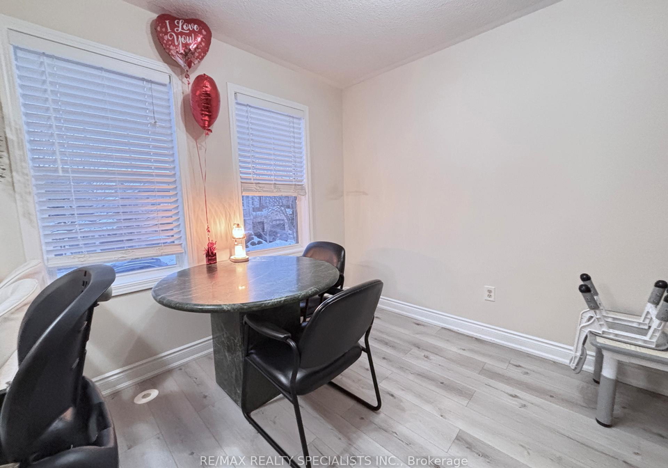 1223-mcdowell-crescent-milton-ontario-w12929952