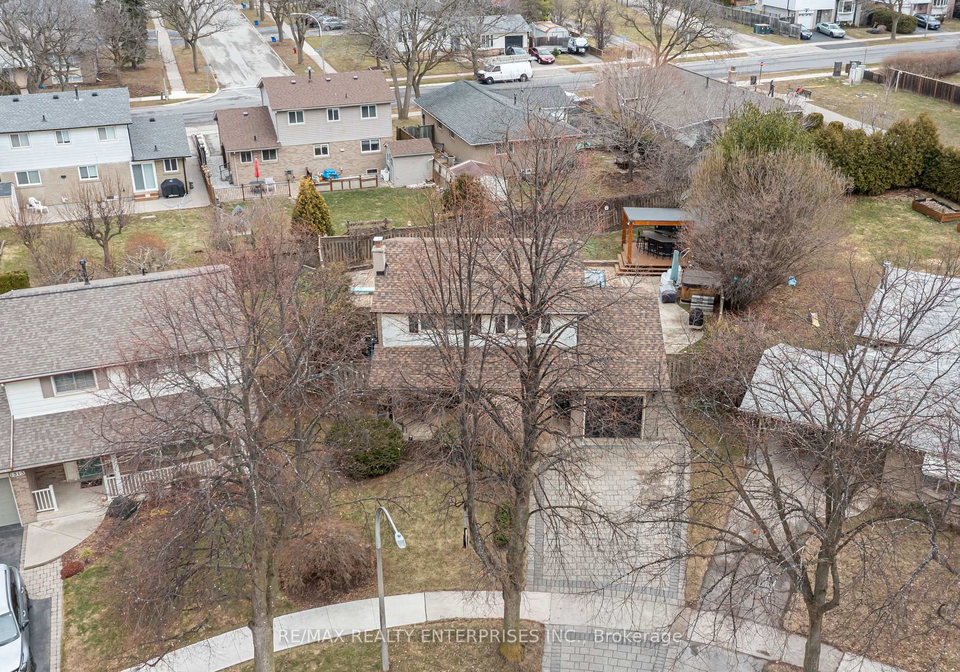 1311-aldridge-crescent-burlington-ontario-w12930544
