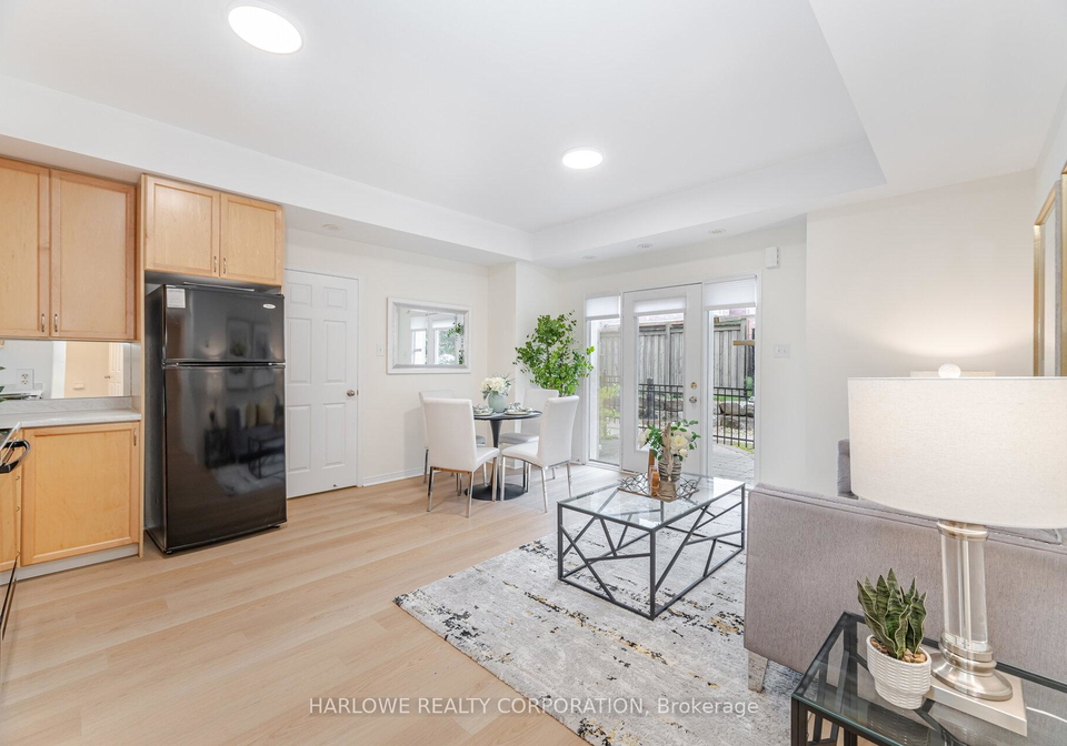 60-fairwood-circle-brampton-ontario-w12930548