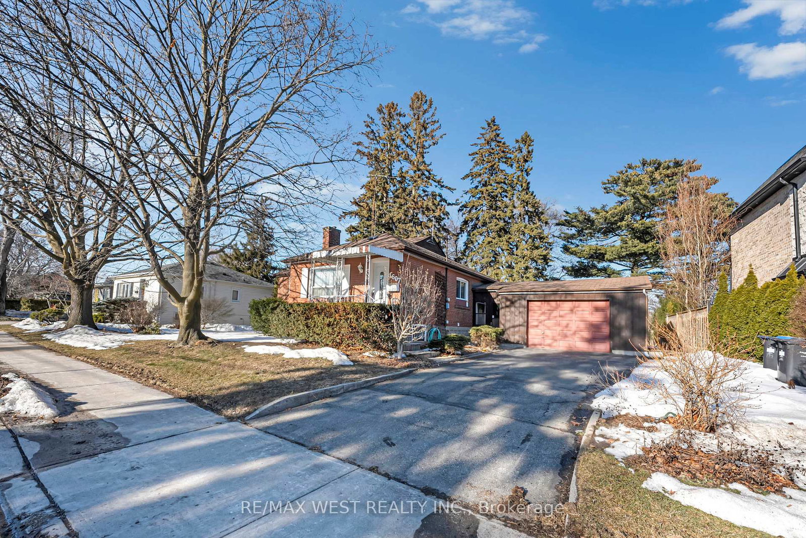 1607-kenmuir-avenue-mississauga-ontario-w12930620