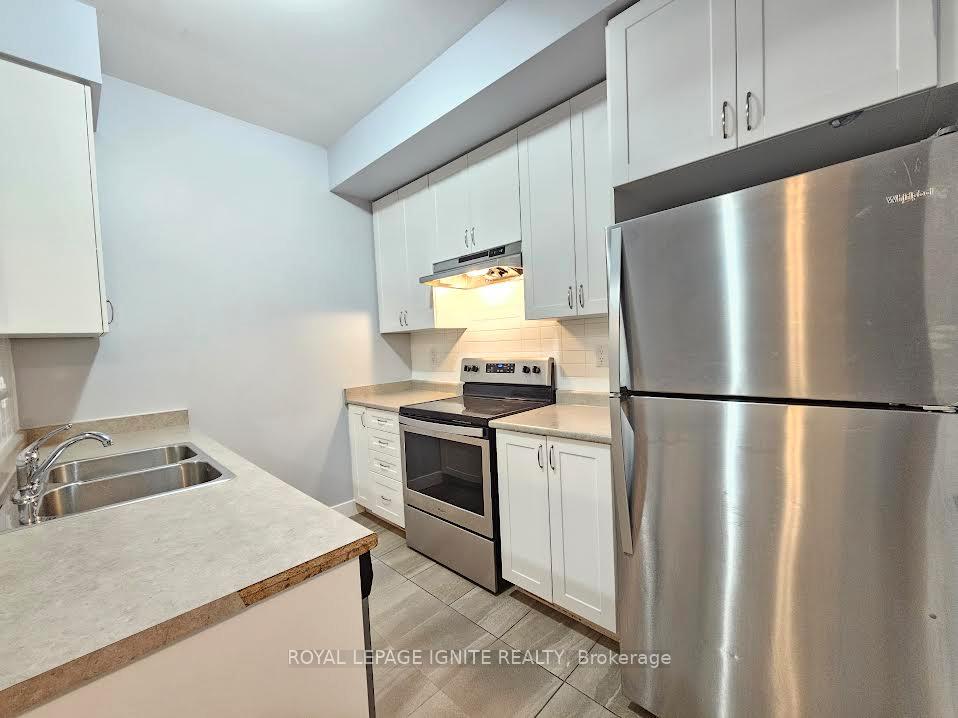 250-sunny-meadow-boulevard-brampton-ontario-w12931210