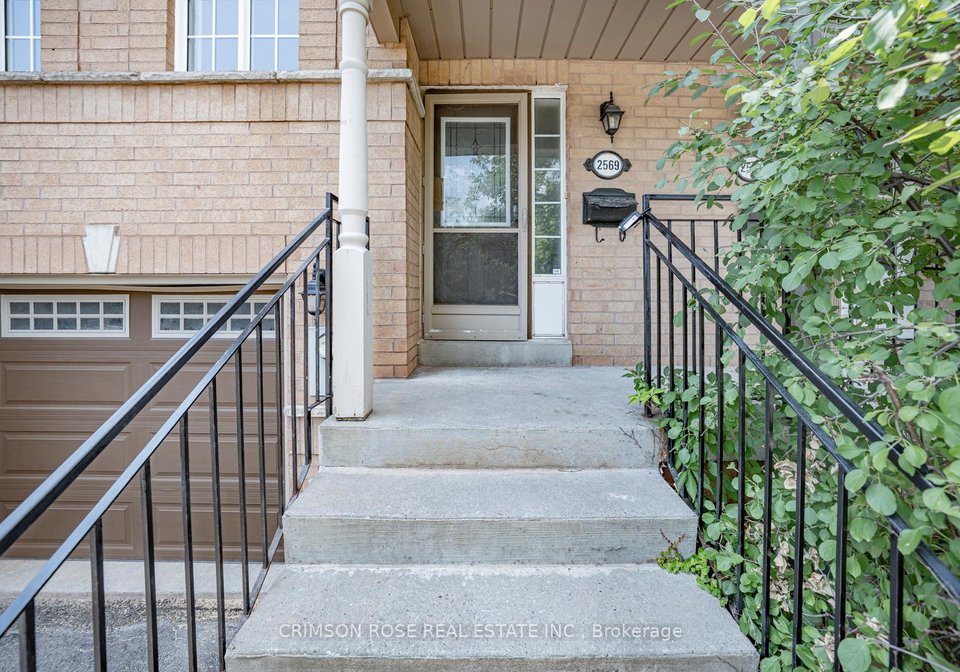 2569-gill-crescent-oakville-ontario-w12931508
