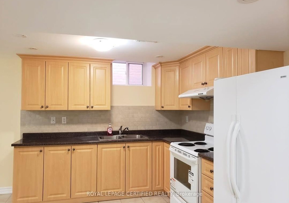 684-ceremonial-drive-mississauga-ontario-w12931538
