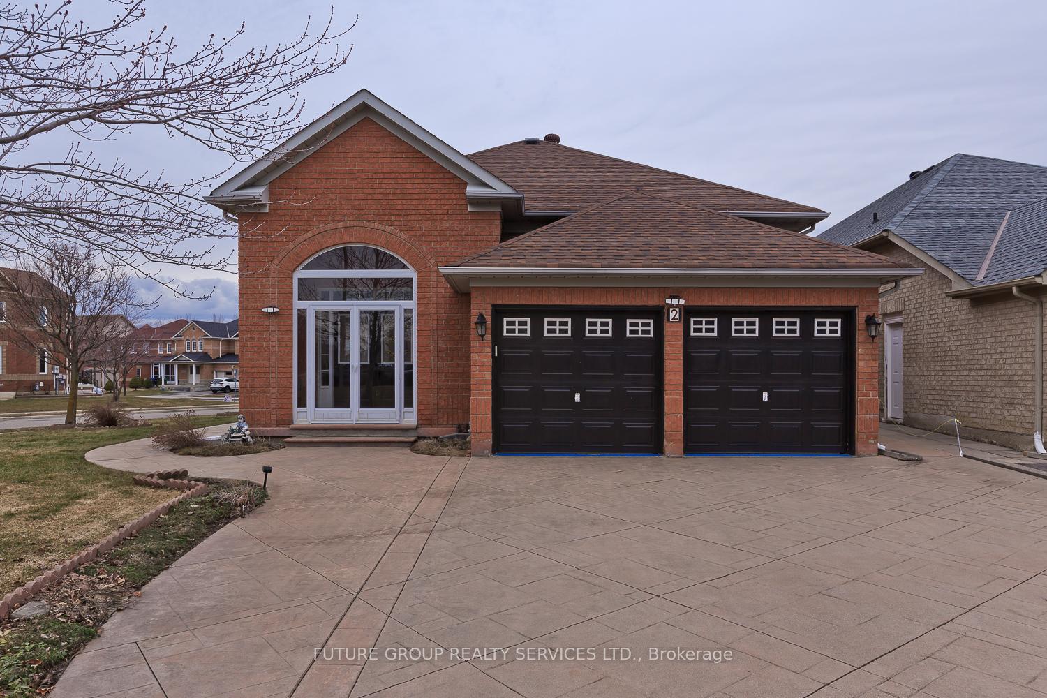 2-willow-heights-court-n-brampton-ontario-w12932274