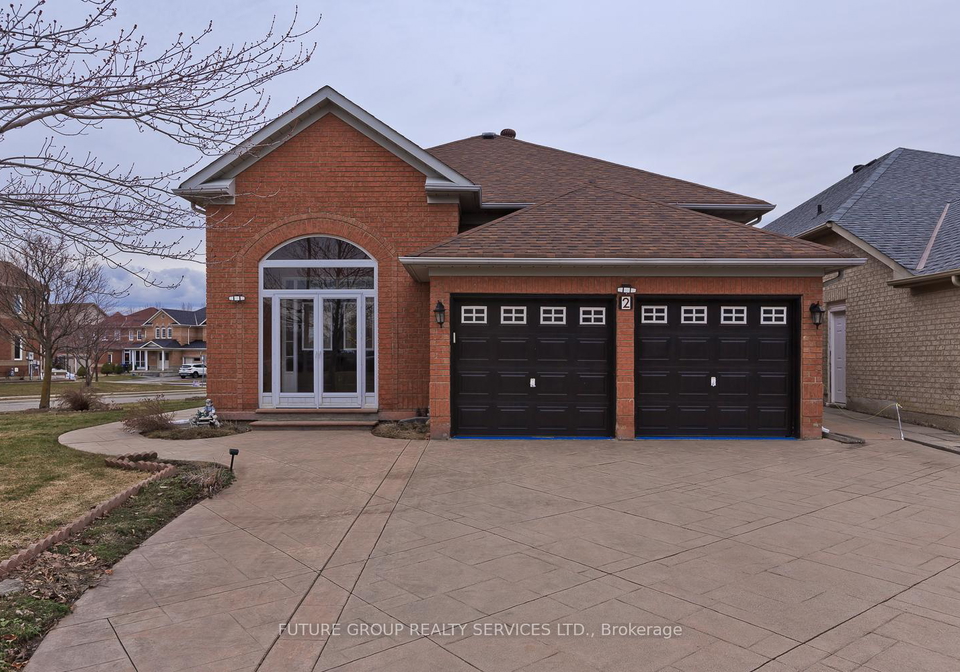 2-willow-heights-court-n-brampton-ontario-w12932274