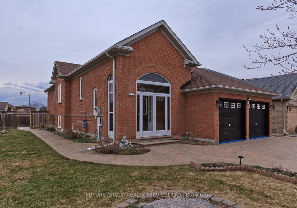 2-willow-heights-court-n-brampton-ontario-w12932274