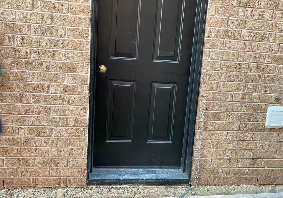 2524-banfield-road-mississauga-ontario-w12932340