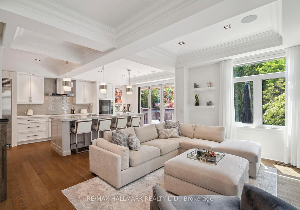 2092-pinevalley-crescent-oakville-ontario-w12932380