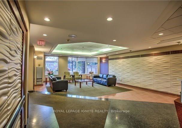 135-hillcrest-avenue-mississauga-ontario-w12932528