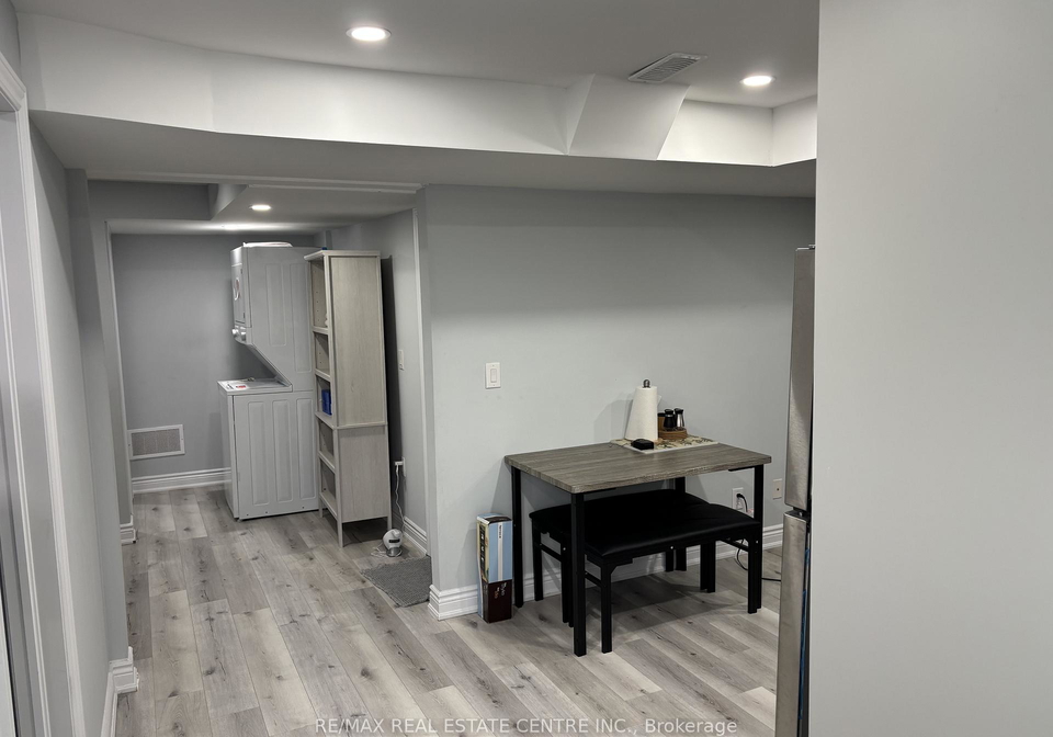 726-dolby-crescent-milton-ontario-w12932710
