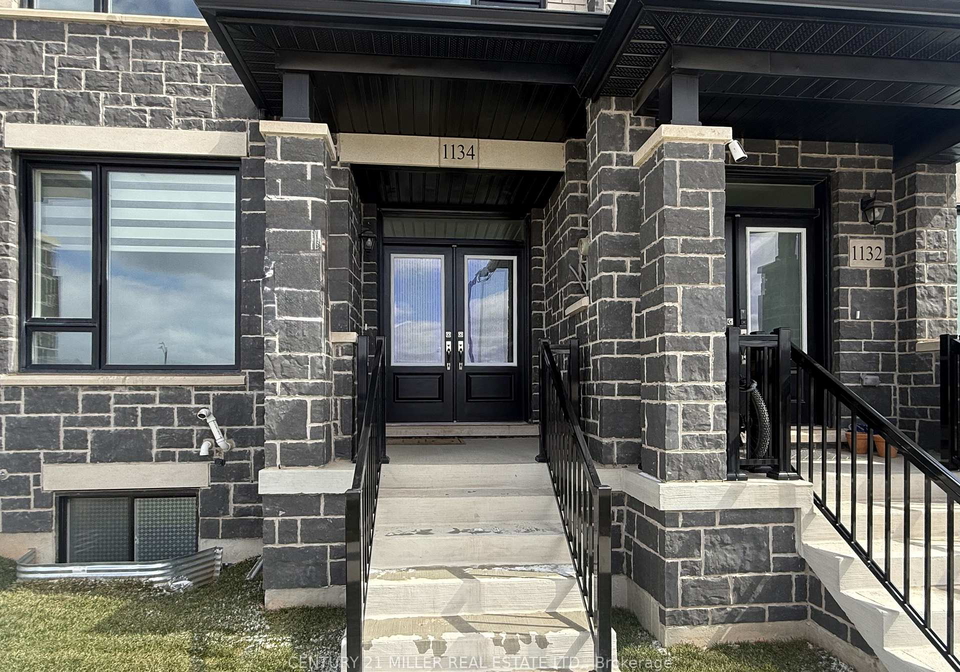 1134-wheat-boom-drive-oakville-ontario-w12932786