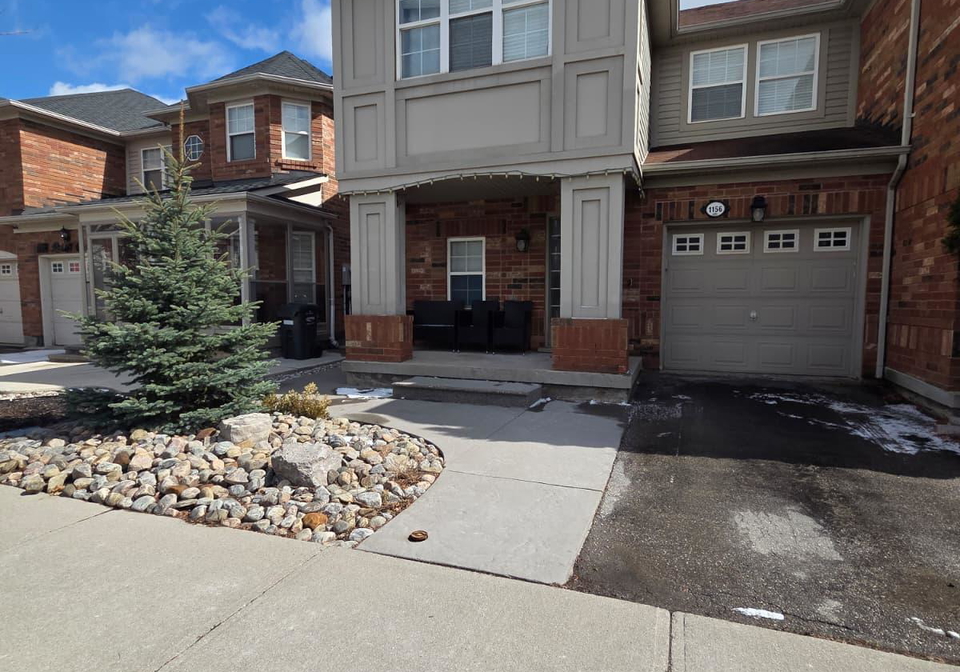 1156-riddell-crescent-milton-ontario-w12932902