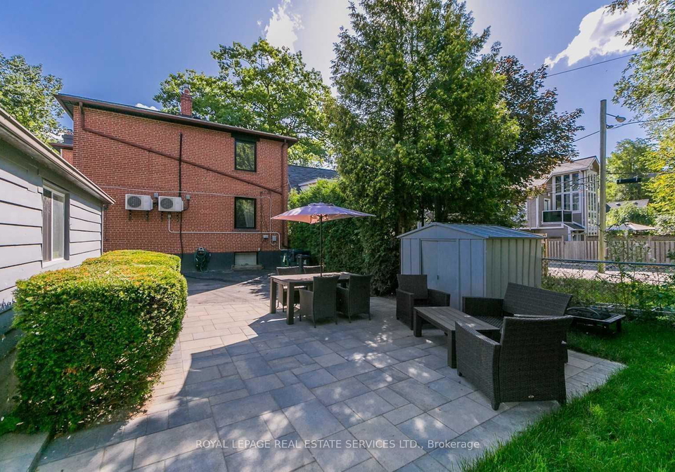 18-long-branch-avenue-etobicoke-ontario-w12933046