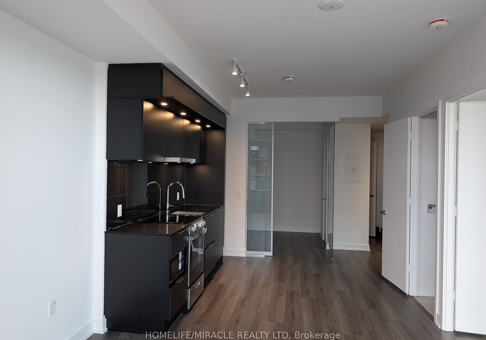 448-burnhamthorpe-road-mississauga-ontario-w12933178