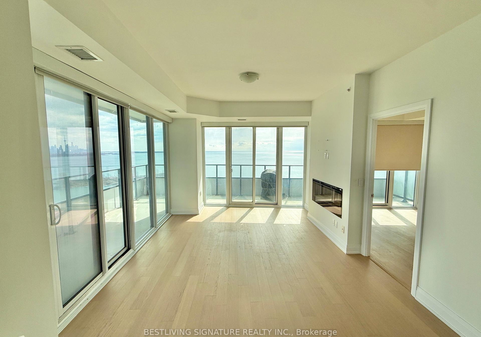 20-shore-breeze-drive-etobicoke-ontario-w12933216