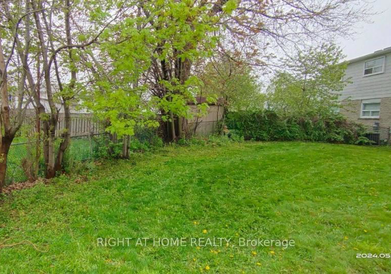 783-consort-crescent-mississauga-ontario-w12933222
