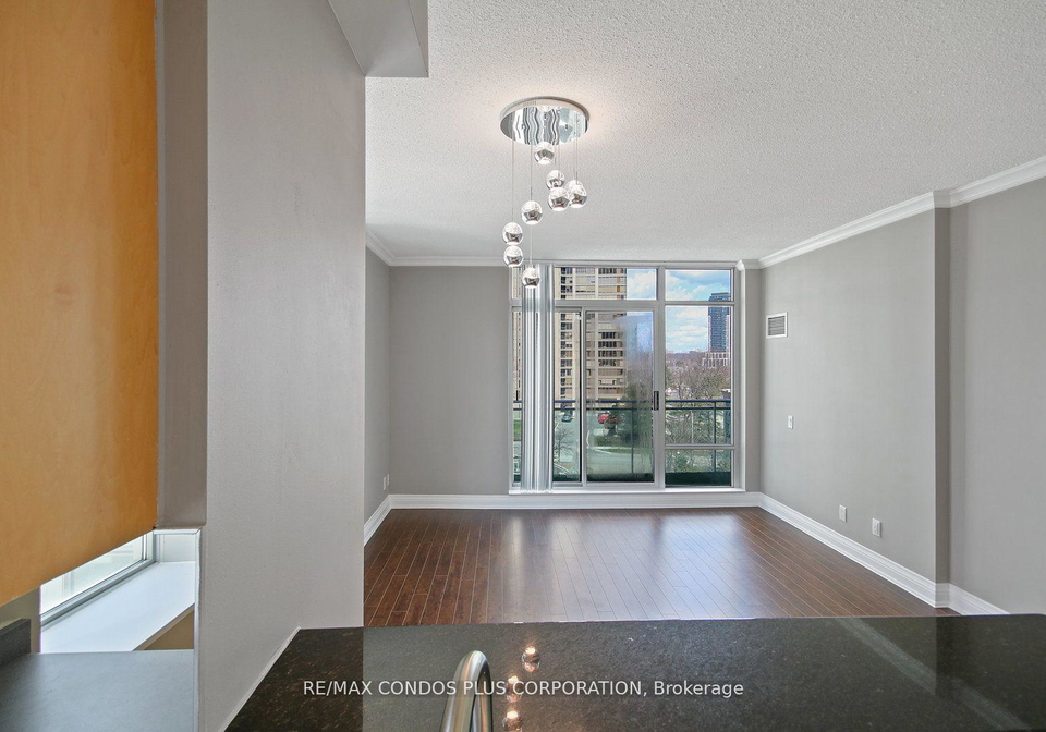 5-marine-parade-drive-etobicoke-ontario-w12933244