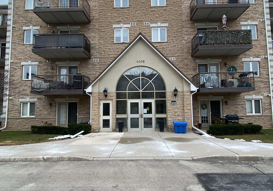 4006-kilmer-drive-burlington-ontario-w12933276