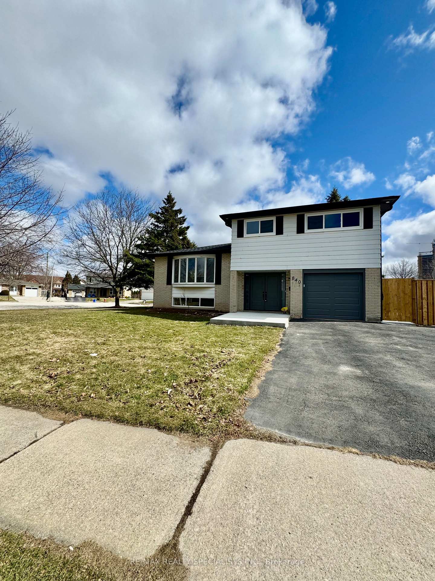 840-cabot-trail-milton-ontario-w12933310
