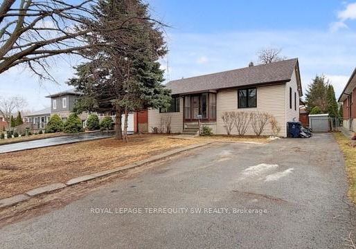 19-hawthorne-road-etobicoke-ontario-w12933354