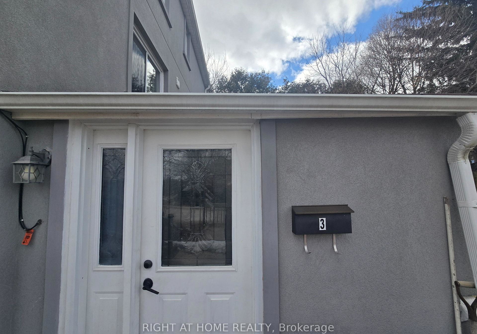 18-ewing-street-halton-hills-ontario-w12933412