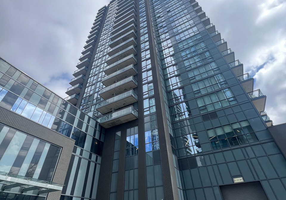 5025-four-springs-avenue-mississauga-ontario-w12933508
