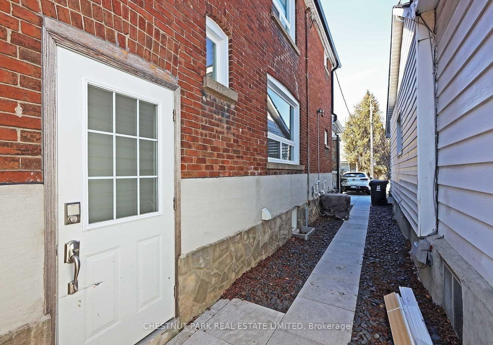 15-w-denison-road-w-north-york-ontario-w12933532