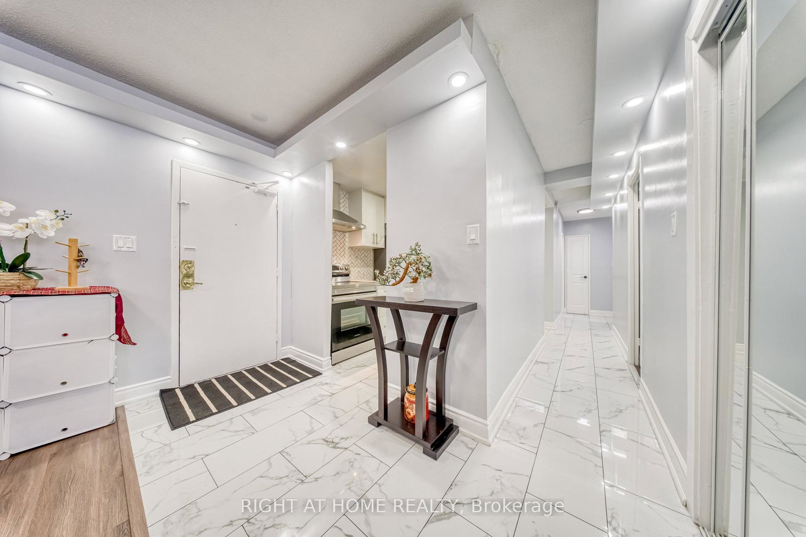 320-dixon-road-etobicoke-ontario-w12933536