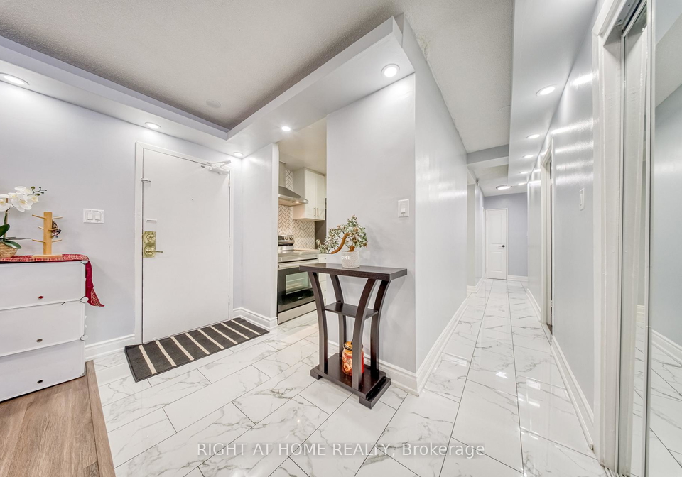 320-dixon-road-etobicoke-ontario-w12933536