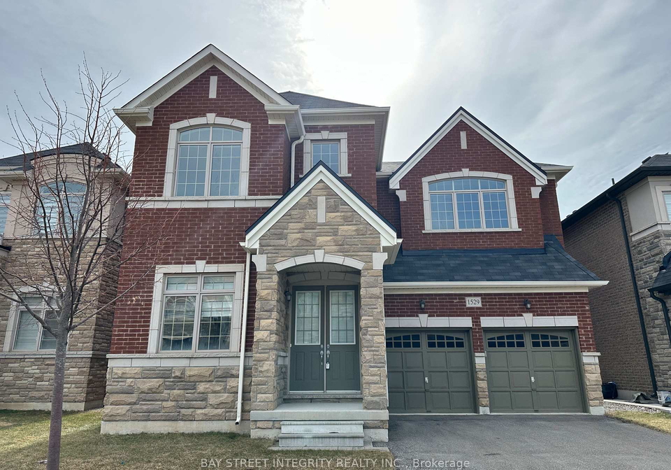 1529-day-terrace-milton-ontario-w12933648