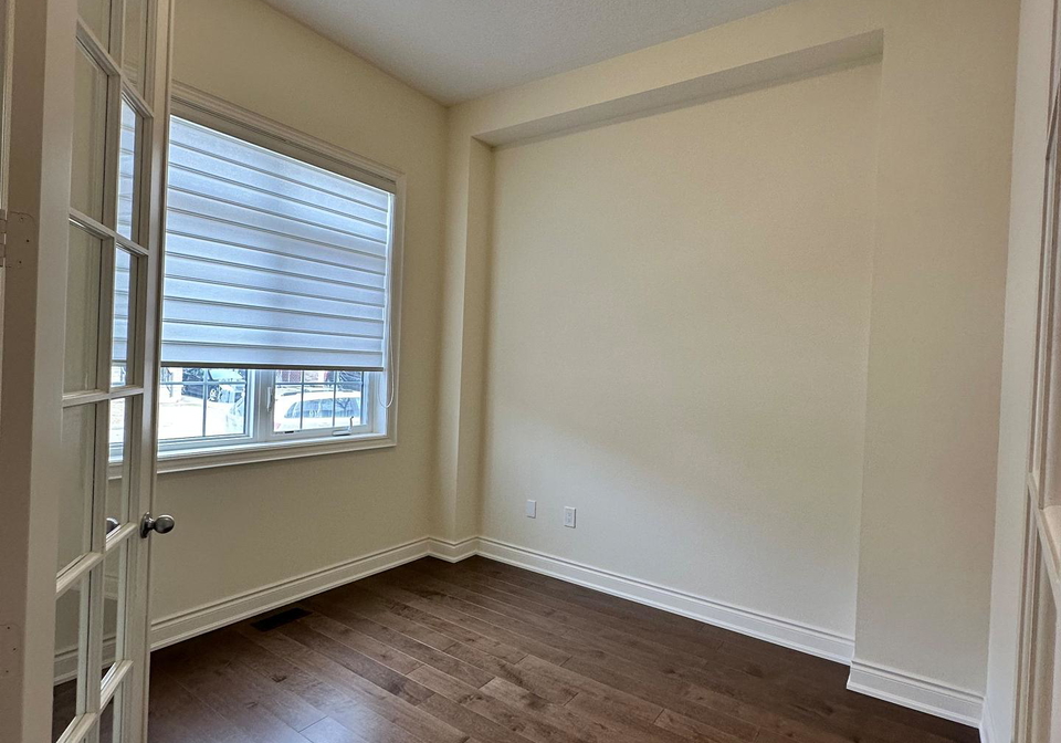 1529-day-terrace-milton-ontario-w12933648