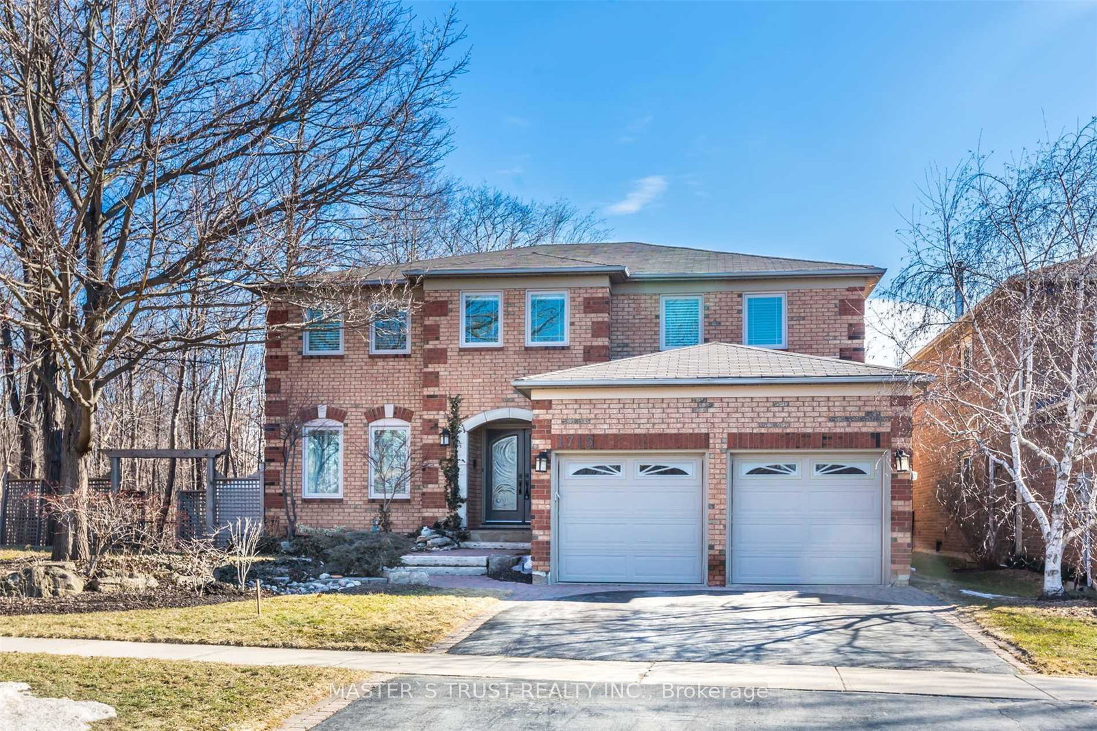 1715-pilgrims-way-oakville-ontario-w12933656
