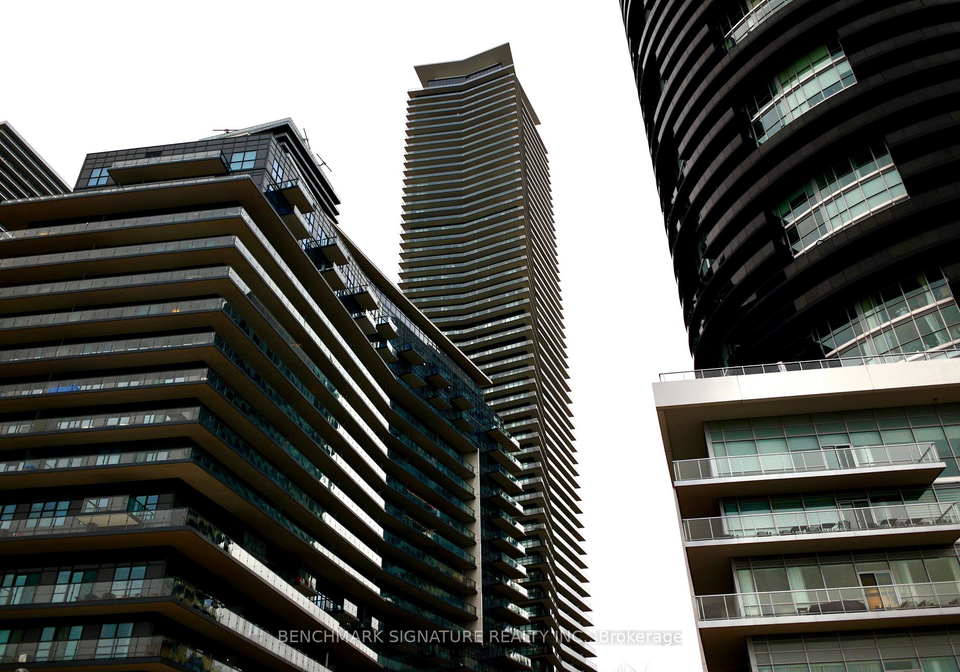 38-annie-craig-drive-etobicoke-ontario-w12933688