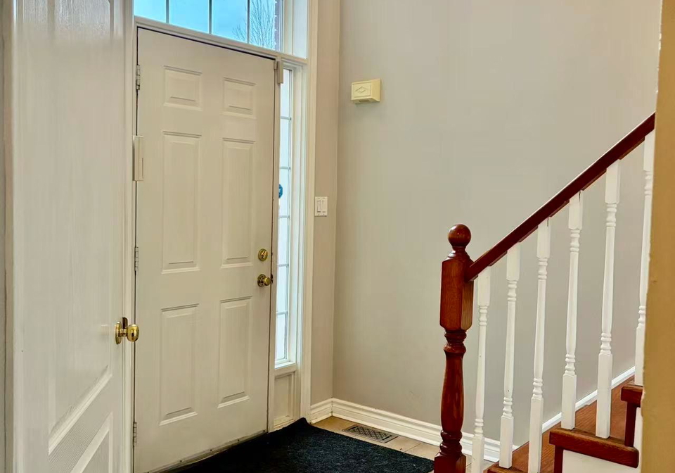 2066-shady-glen-road-oakville-ontario-w12933772