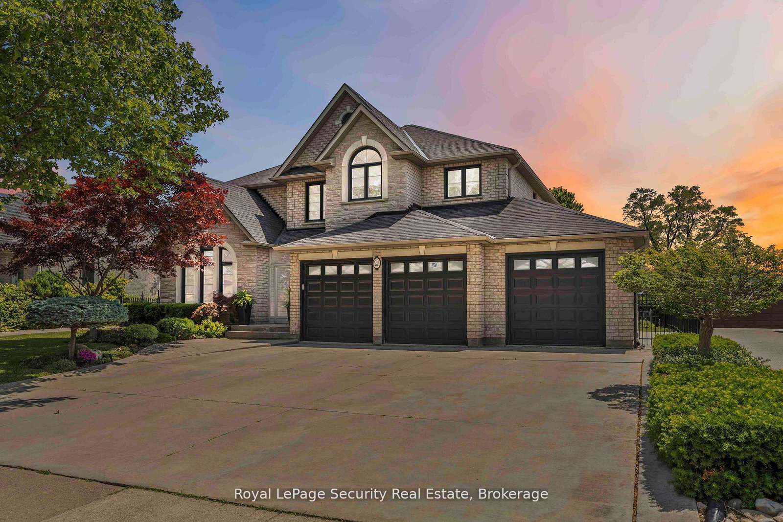 27-gaydon-avenue-york-ontario-w12934222