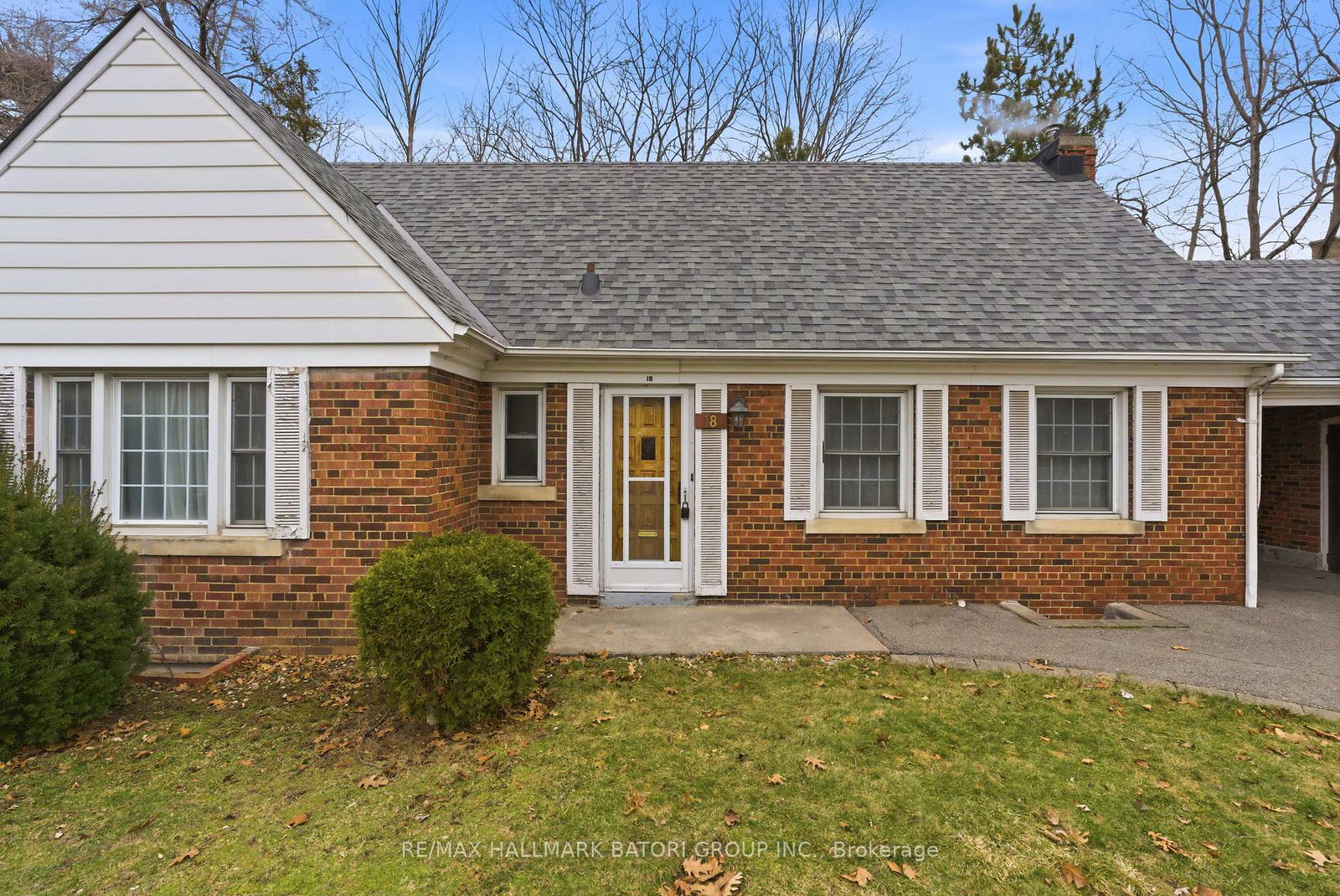 18-king-georges-drive-north-york-ontario-w12934438