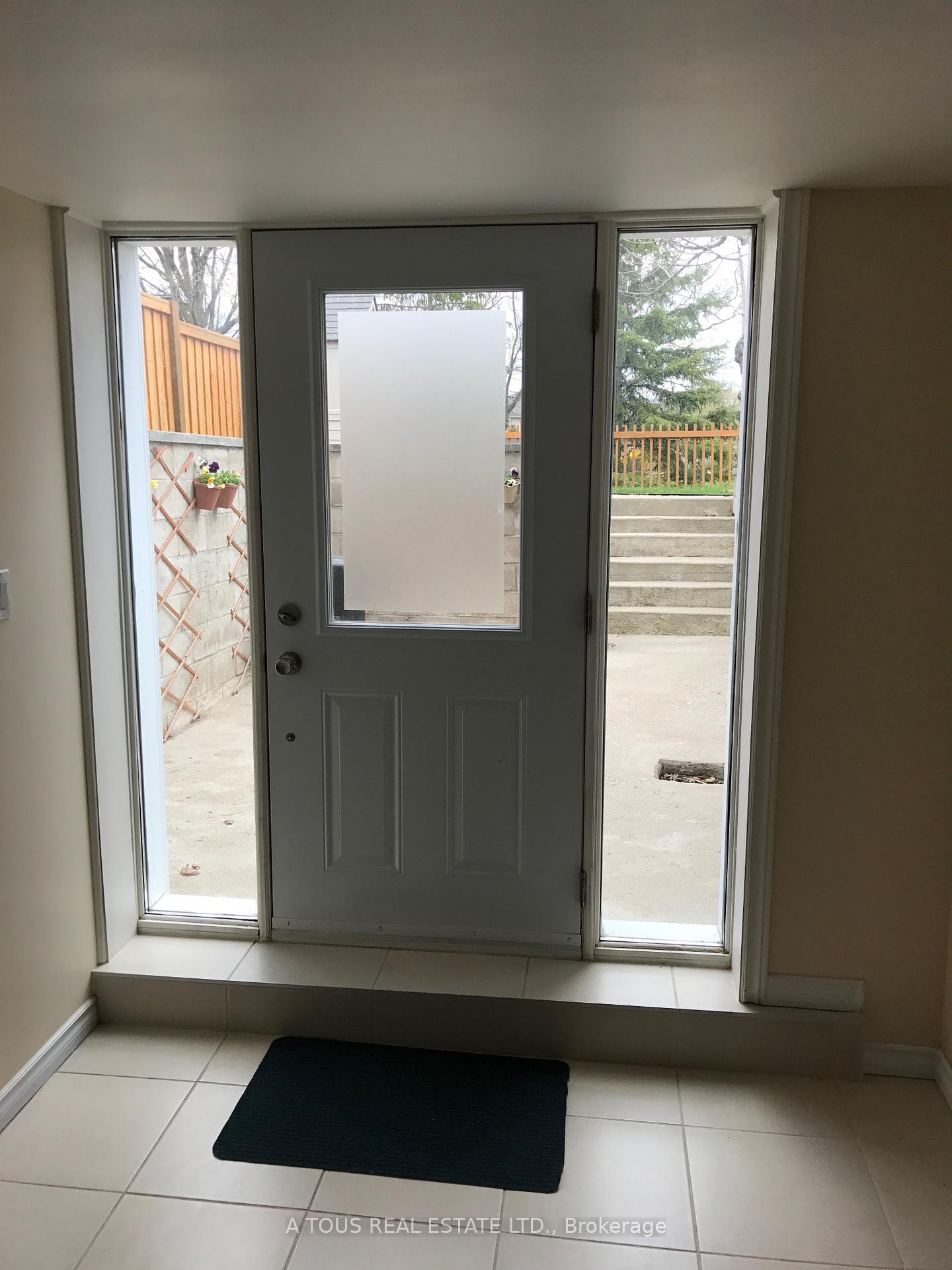 354-ceremonial-drive-mississauga-ontario-w12934586