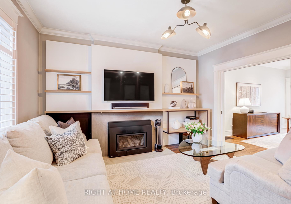 19-rowland-street-toronto-ontario-w12934654