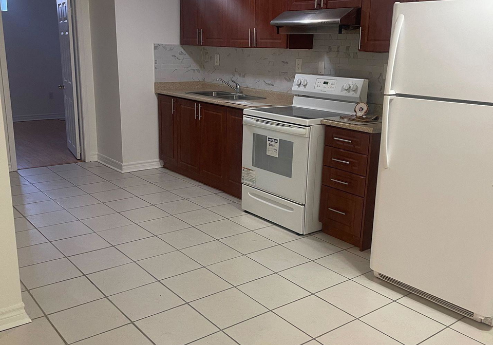 48-bankview-circle-etobicoke-ontario-w12934738