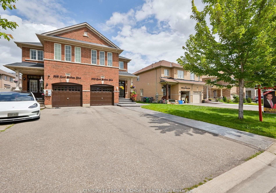7512-saint-barbara-boulevard-mississauga-ontario-w12935212