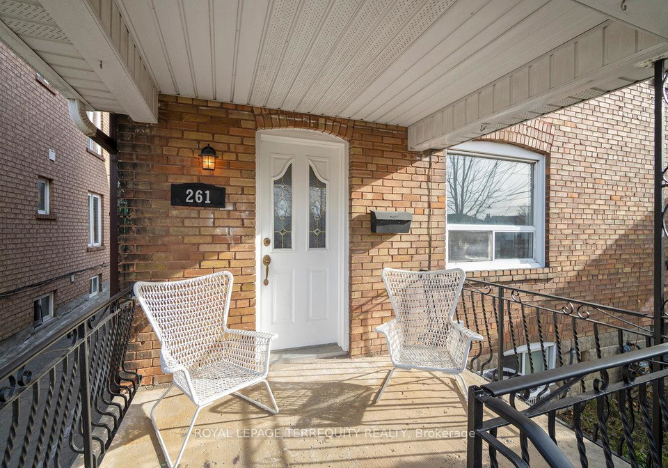 261-blackthorn-avenue-toronto-ontario-w12935282
