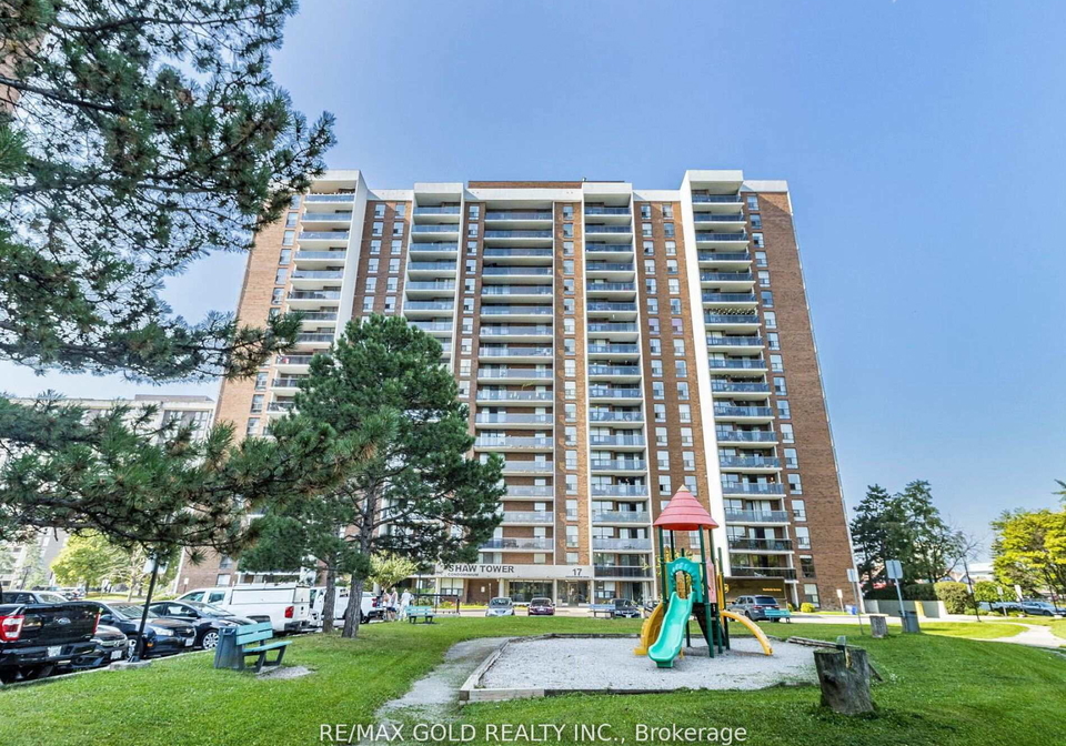 17-knightsbridge-road-brampton-ontario-w12935286