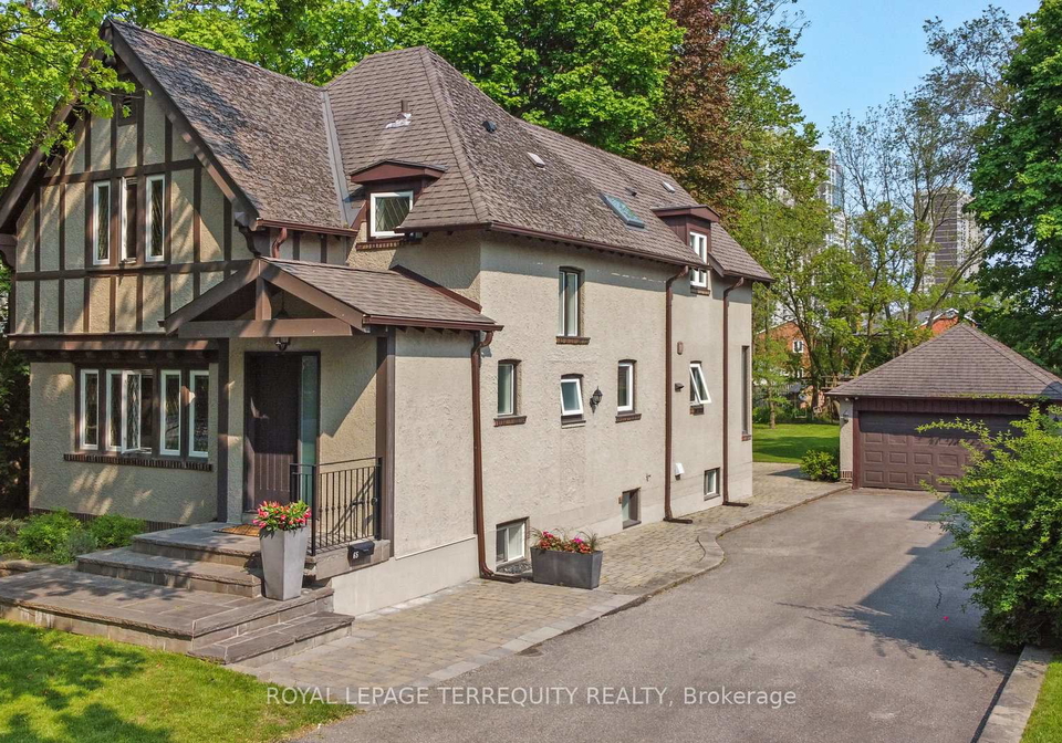 65-burnhamthorpe-crescent-etobicoke-ontario-w12936294