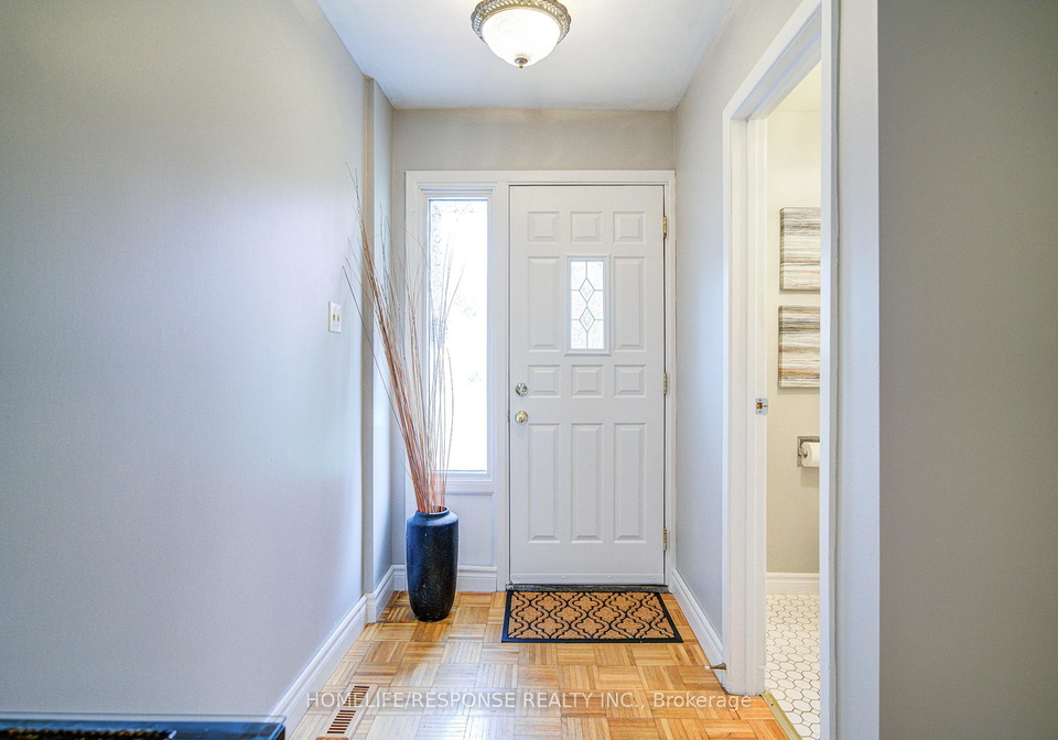 33-groveland-crescent-brampton-ontario-w12936458