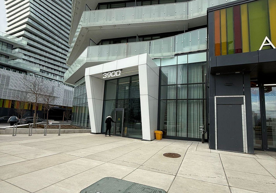 3900-confederation-parkway-mississauga-ontario-w12936922