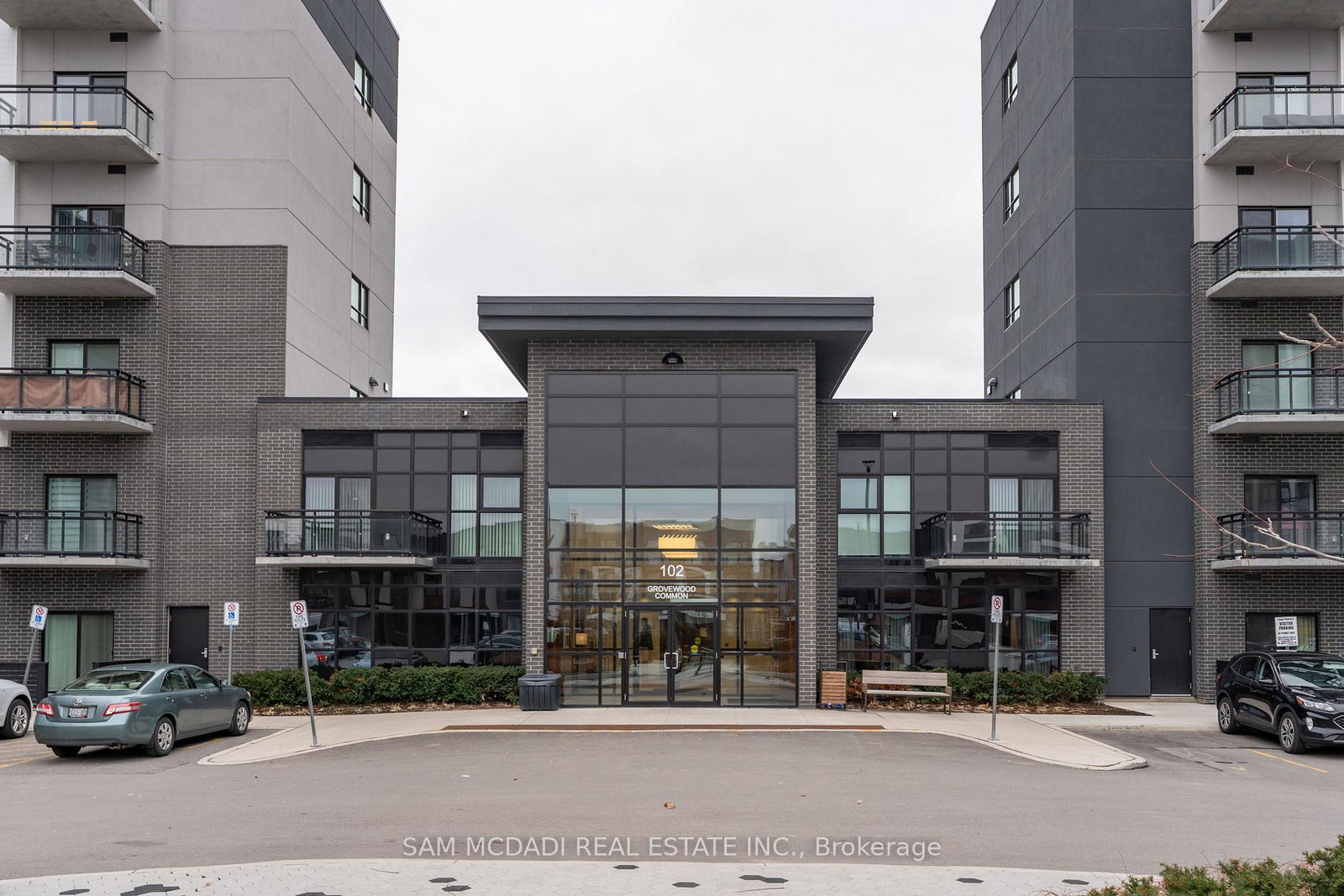 102-grovewood-common-oakville-ontario-w12937086