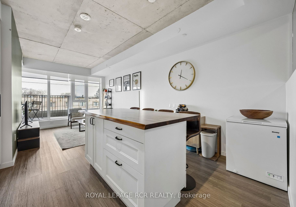 689-the-queensway-etobicoke-ontario-w12937228