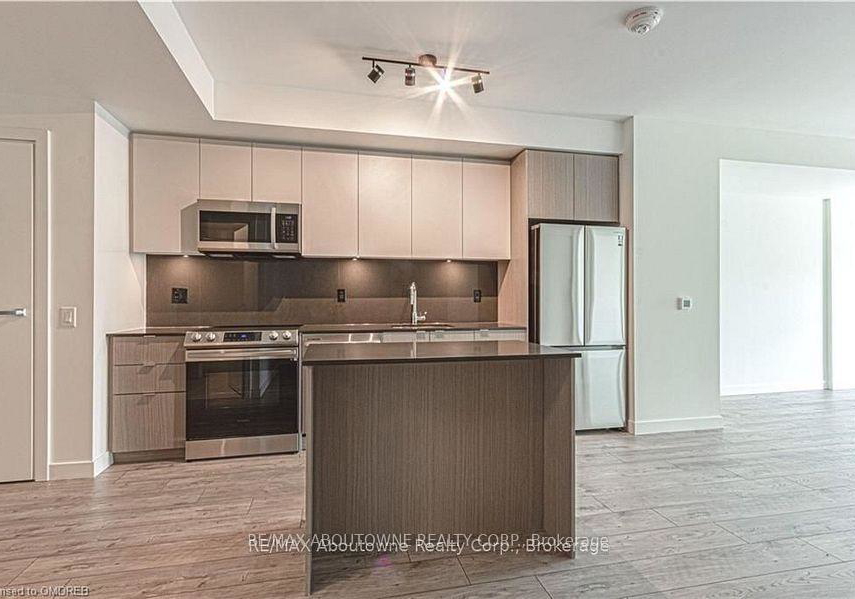 133-bronte-road-oakville-ontario-w12937338