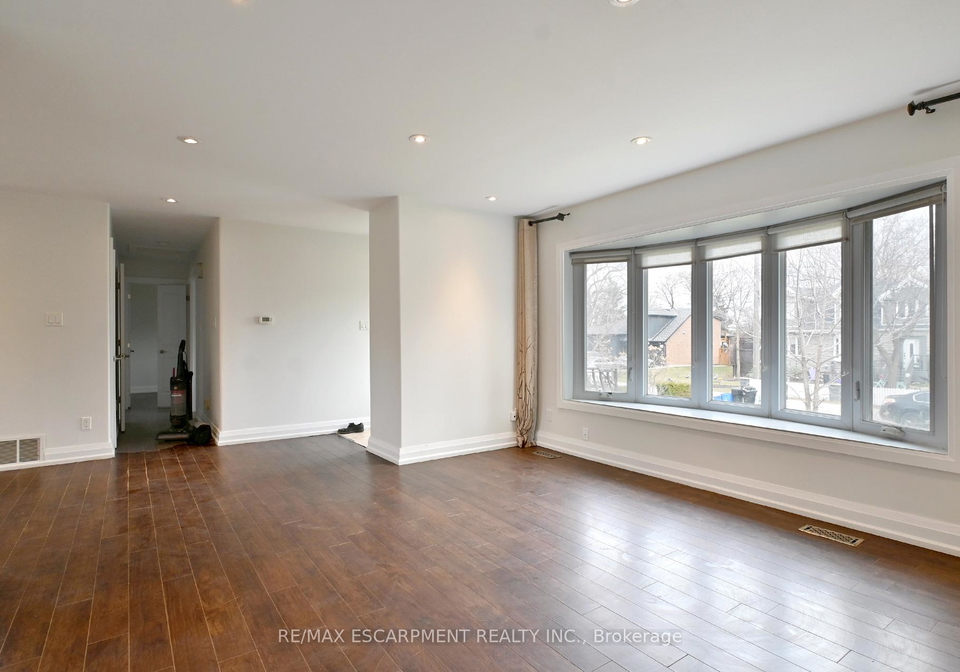 2313-fassel-avenue-burlington-ontario-w12937380